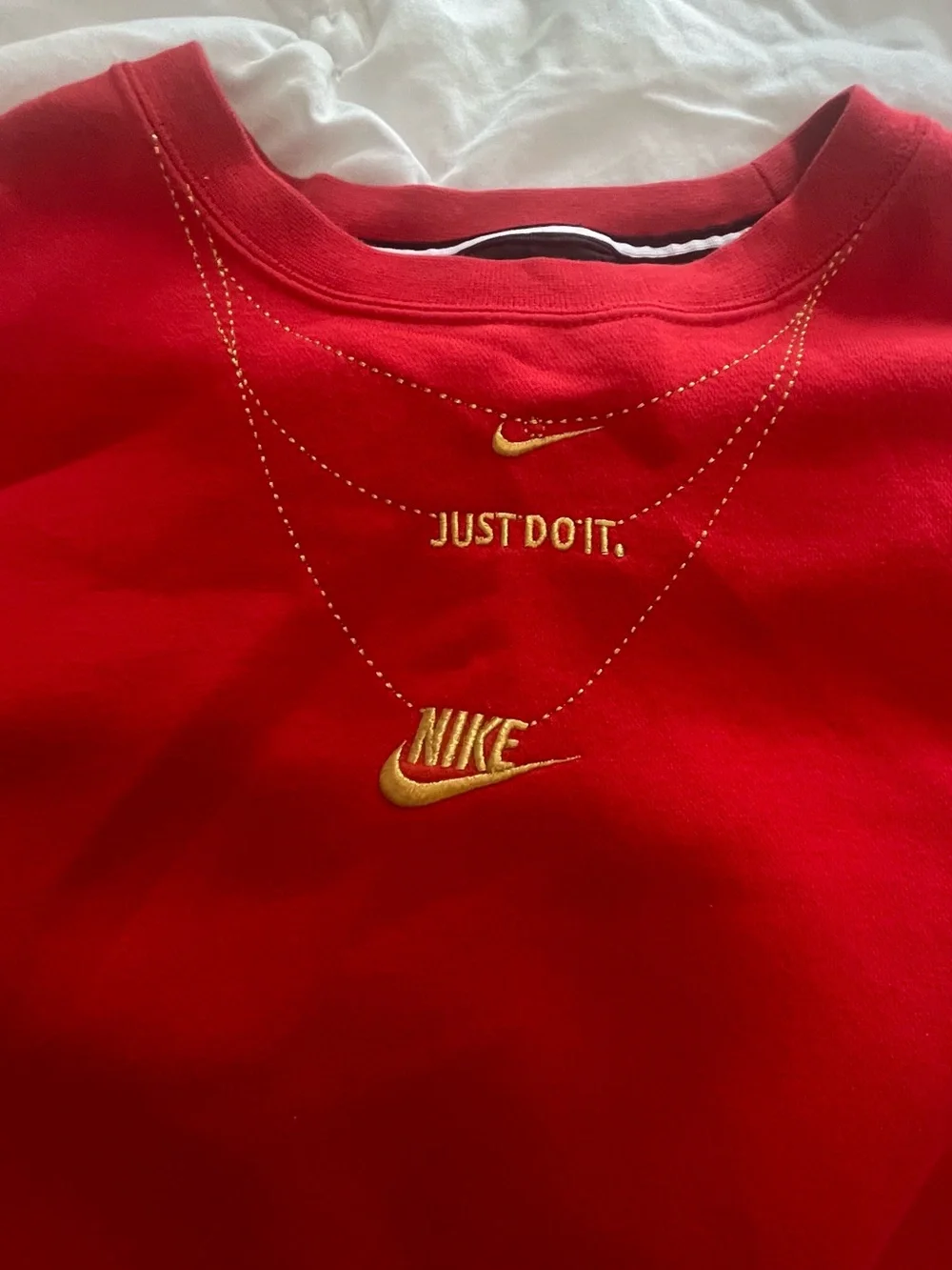 Nike classic crewneck